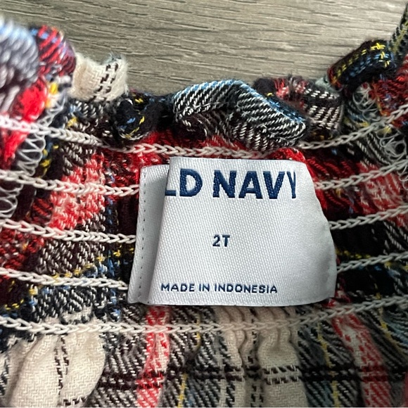 NWT Old Navy Plaid Flannel Smocked Neck Button Front 2T Toddler Dress - Picture 5 of 6